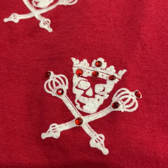 Disney Crowned Skulls Tshirt - Picture 2 of 3